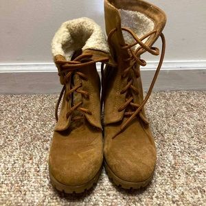 Nautica fur wedge boots👢 size 6.5
